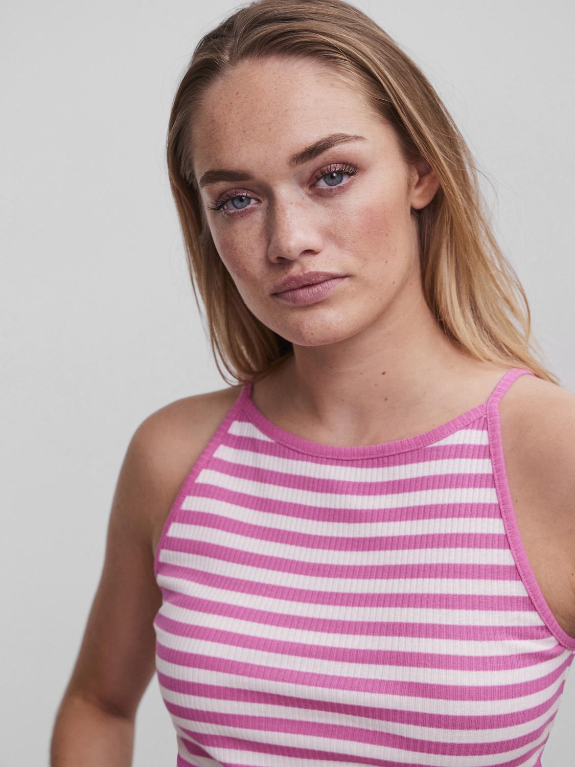 model_shot-detail