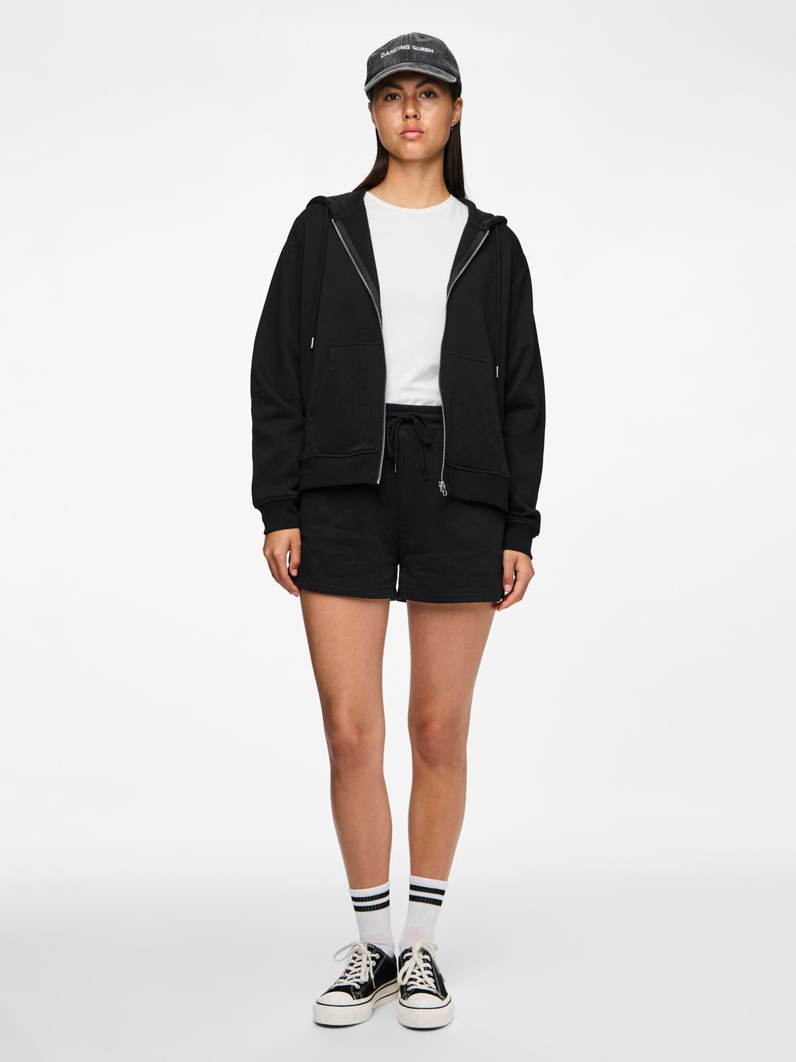 PCCHILLI ZIP Sweatshirt - Black