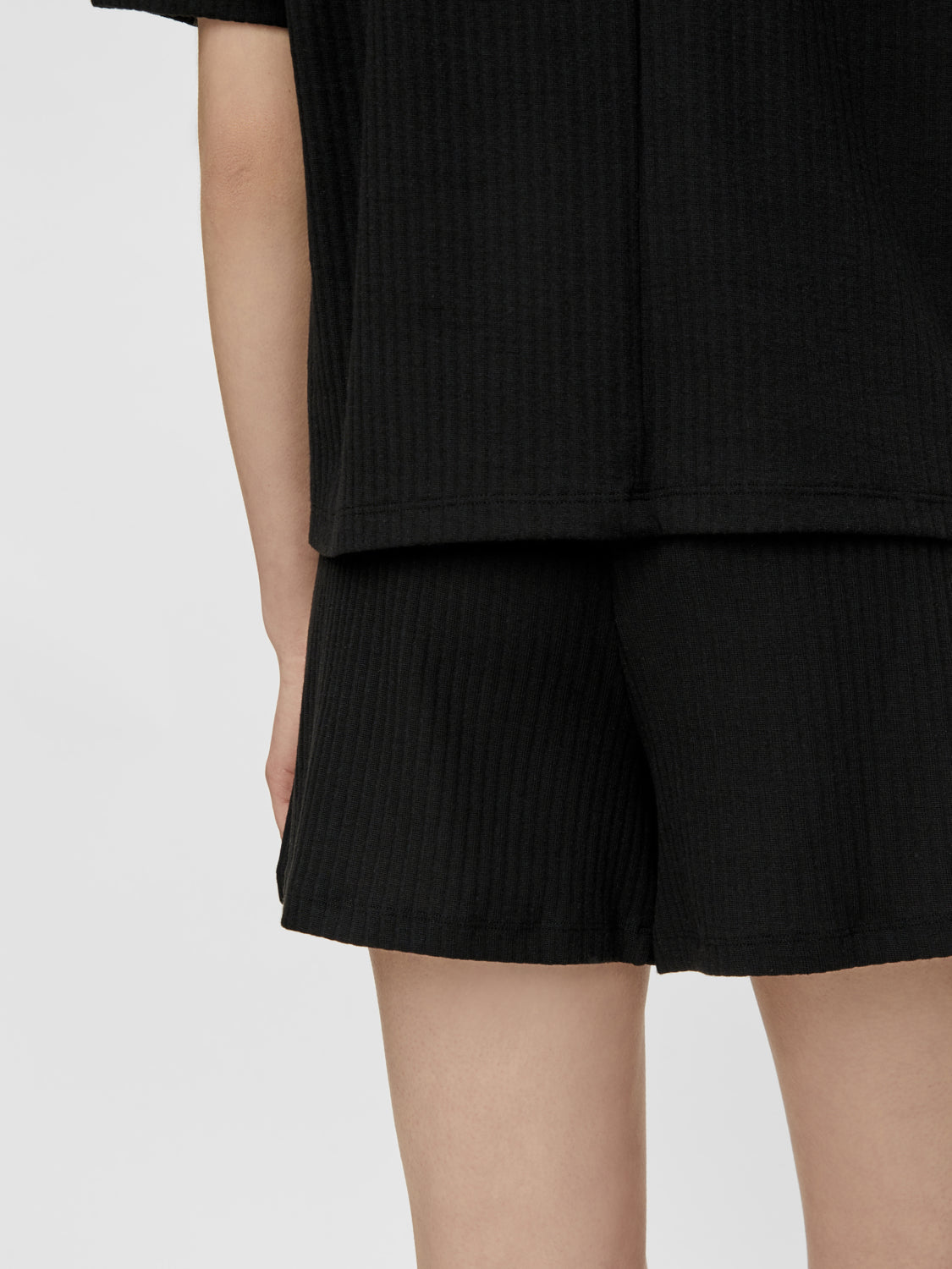 PCRIBBI Shorts - black